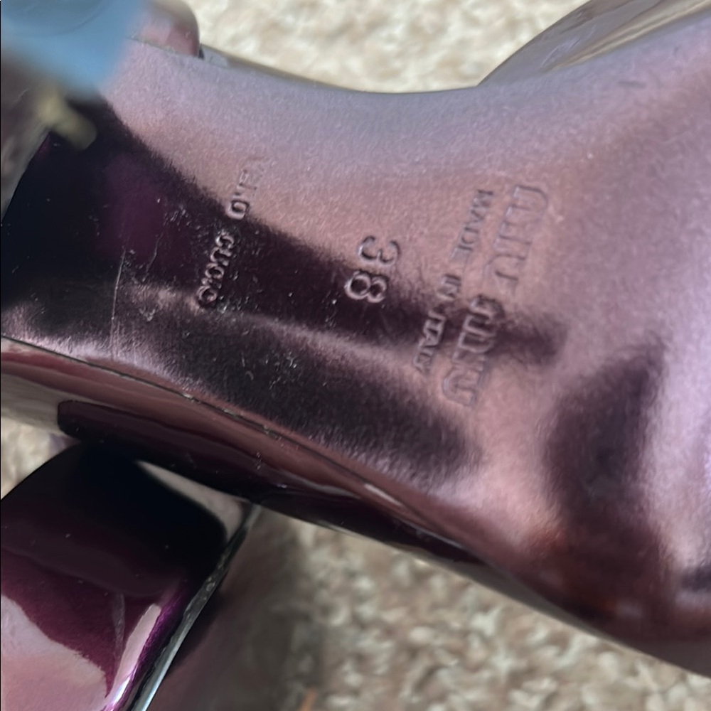 Miu Miu Purple Patent Leather Heels - Picture 7 of 15